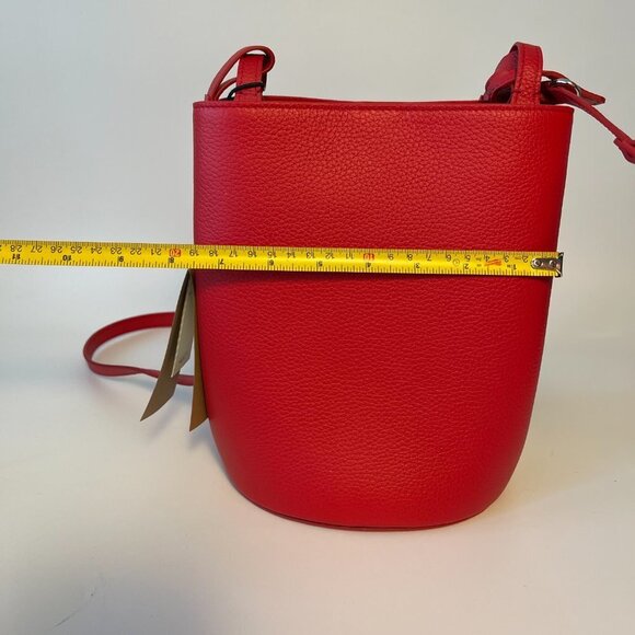 Burberry Lorne Red Pebbled Leather Bucket Crossbody Handbag Purse Bucket Bag - Picture 16 of 16